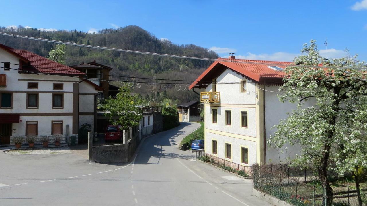 Holiday House Kanalec Dreznica Exterior photo